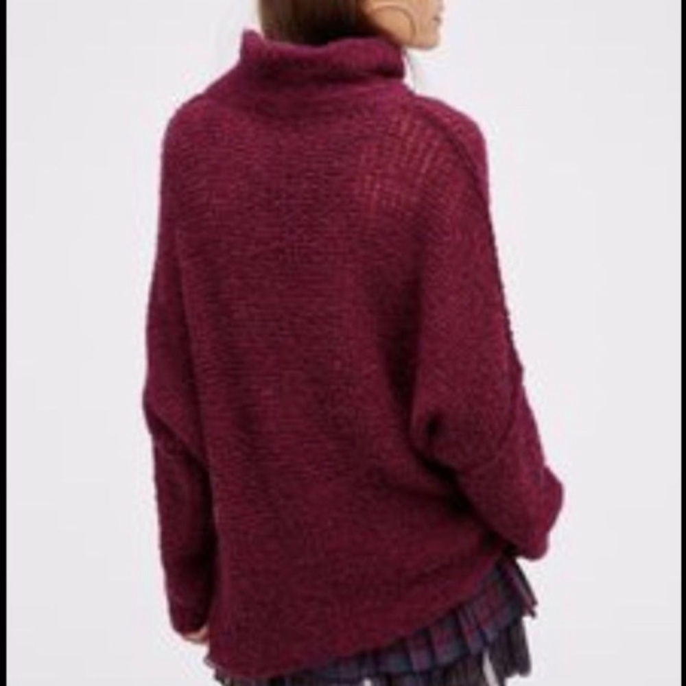 Free people alpaca plum wine oversized turtleneck - Picture 2 of 7
